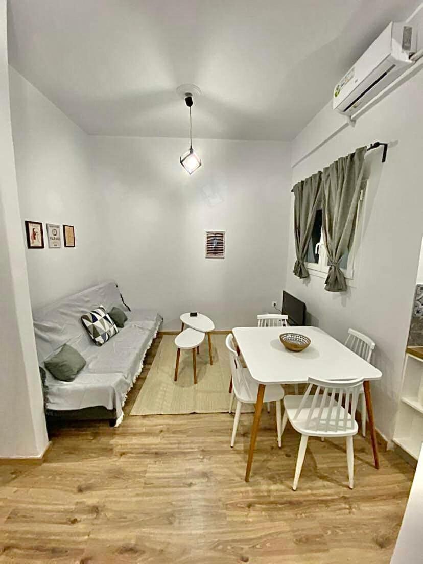 Comfortable Apartment In The City Center เอเธนส์ ภายนอก รูปภาพ